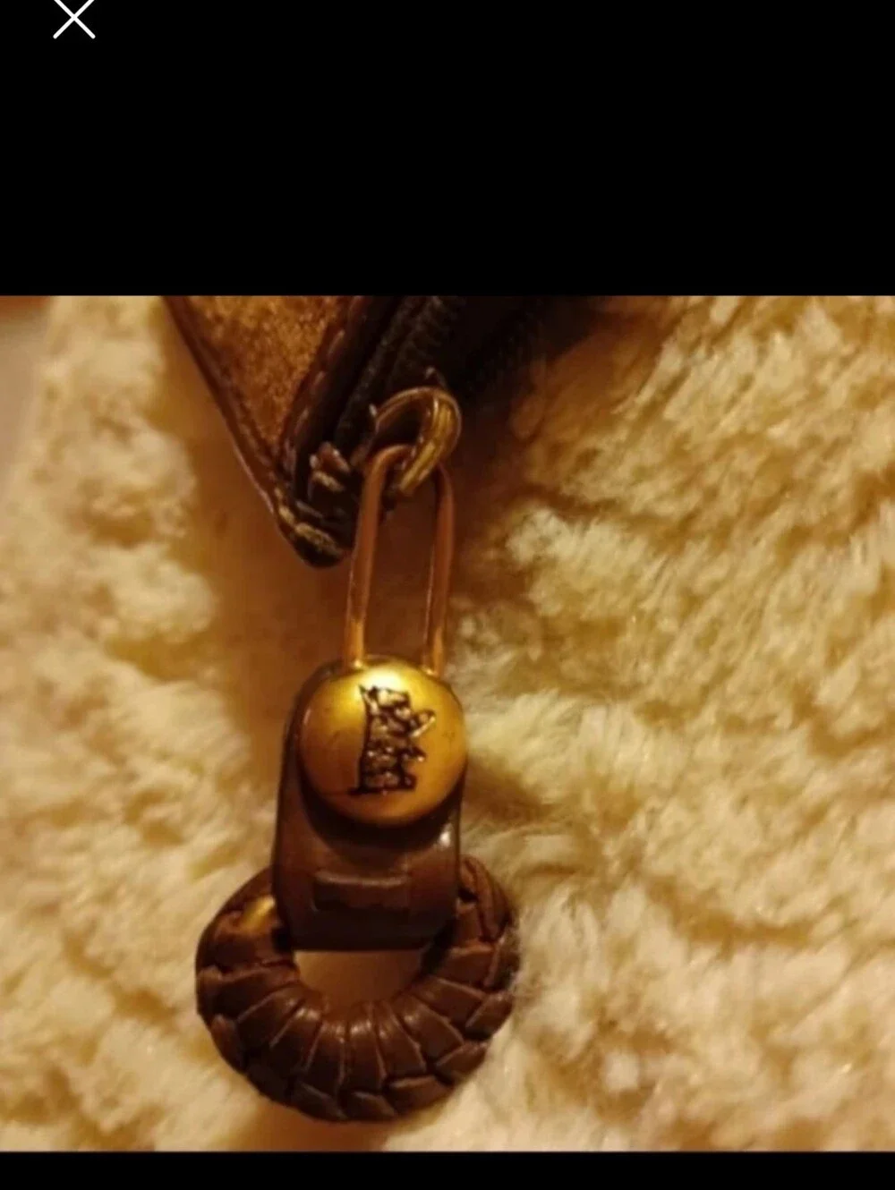 Rare Juicy Couture Y2k Tan Velour Gold Brass Key Chain Wallet